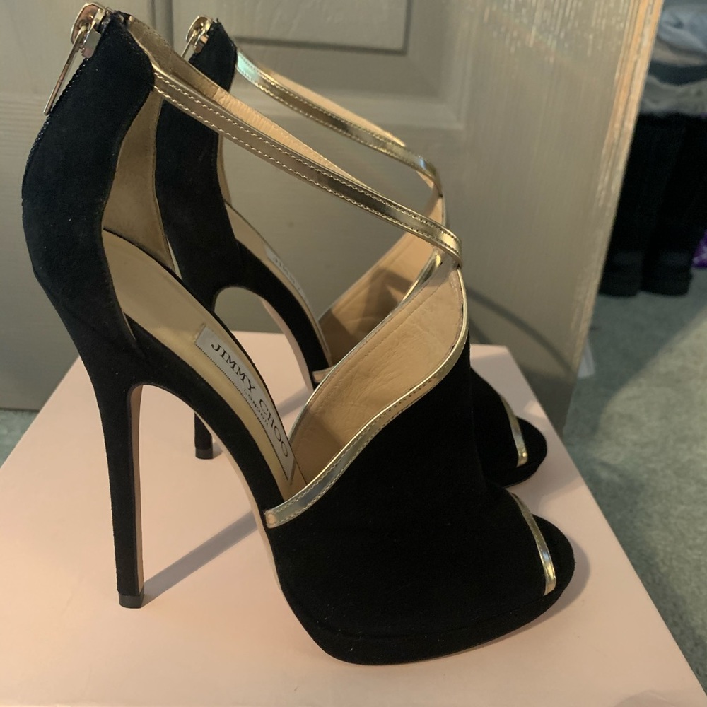 Peep Toe Pump
